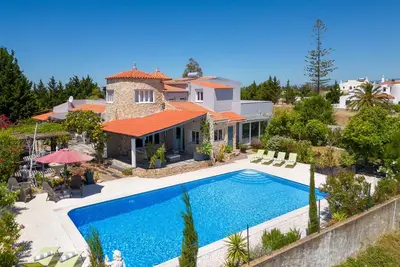 Image de Quinta Delsy - 5 Bed Villa With Pool Near Praia da Marinha