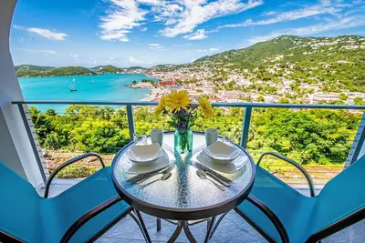 Image de St. Thomas Studio w/ Balcony & Pool