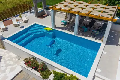 Image de Belle maison à Svib