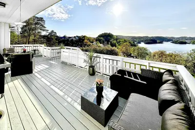 Image de Stunning home in Mandal with house sea view