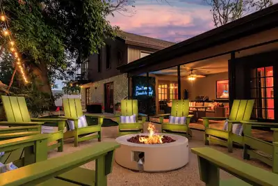 Image de Retreat~Heated Pool~Secret Gameroom~Minigolf~Hottub~