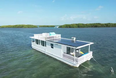 Image de Charming house boat with 2 bedrooms and WiFi, Ac in wonderful Islamorada