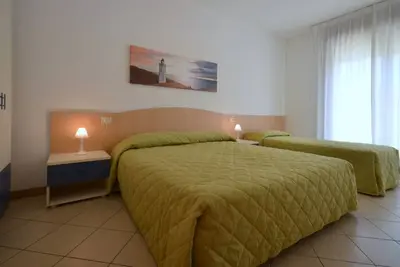 Image de Maison spacieuse avec terrasse couverte