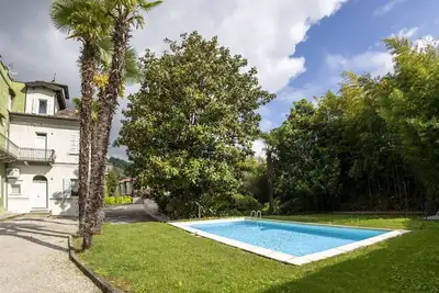 Image de Confortable appartement pour 4 personnes avec piscine, climatisation, Tv, balcon et parking