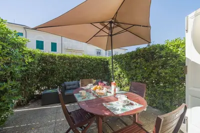 Image de Agréable appartement pour 4 personnes avec Wifi, climatisation, Tv et patio