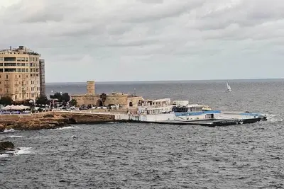 Image de Stunning Sea View Modern Apartment