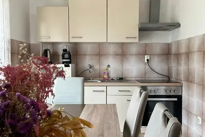 Image de Family-Friendly Apartment with 2 Bedrooms & Terraces – Walk to the Beach