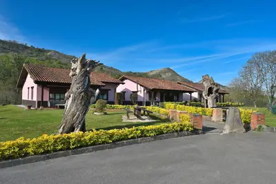 Image de Appartement 'Aires De Avín 1' avec vue sur les montagnes, terrasse privée et Wi-Fi