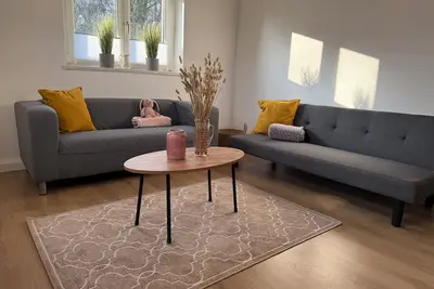 Image de Small country house by the park