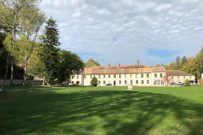 Image de Gîte de l'Abbaye de l'Étanche avec piscine privée, terrasse privée et Wi-Fi