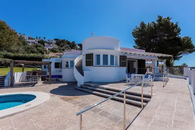 Image de V206 | Villa Isabel - Quatre Chambres Villa, Couchages 8