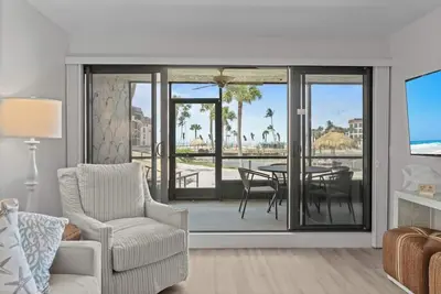 Image de Pointe Santo C1 Ground-Floor Gulfside Comfort | Updated 2br