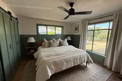 Image de Charming 2 bedroom house - mountain views, Ac, close to vineyards