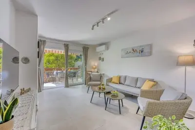 Image de Family Apartment - Cosy & Modern, 850 meters to the Sea