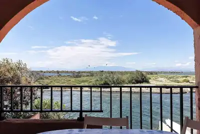 Image de Studio Mezzanine 4 Personnes 4 couchages Le BARCARÈS. Réf: 9ARC2_136