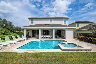 Image de Stunning 9br/8. 5ba Retreat with Private Pool & Spa-280cw