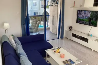 Image de Paphos blue tasteful apartment Complex pool view