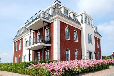 Image de Appartement de luxe avec sauna près de la mer