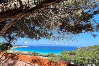 Image de Maison du capitaine Howard Blackburn - front de mer avec jardin - Santa Teresa Gallura