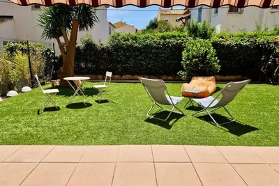 Image de Appartement 80 m2 en rez de jardin dans résidence calme proche du littoral.