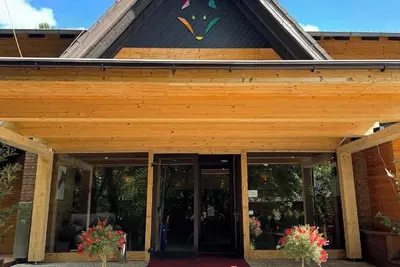 Image de Cozy, spacious vacation apartment