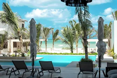 Image de Luxury 3br Oceanfront Retreat - Pool, Views & Private Beach