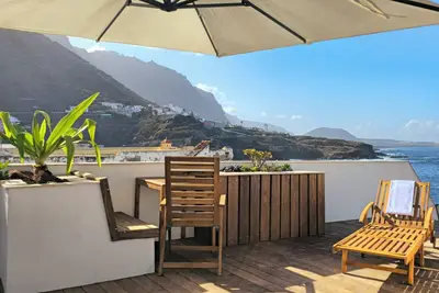 Image de Exclusive holiday apartment \"Suite Azul\" in Villa Arte in Garachicos center