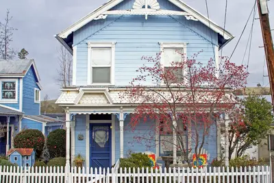Image de The Fournier House: 1870 Victorian off Main St. in amazing Sutter Creek