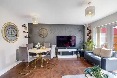 Image de Meyers Close Modern 3 Bedrooms and 2 Bathrooms