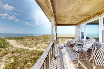 Image de Oceanfront 4br/3ba with Epic Views – Stay at Beach Please on Hatteras Island
