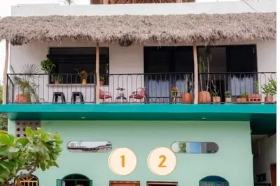 Image de Two units, 3 Blks to Beach + Starlink WiFi