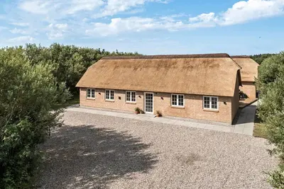 Image de Lovely home in Ulfborg with sauna