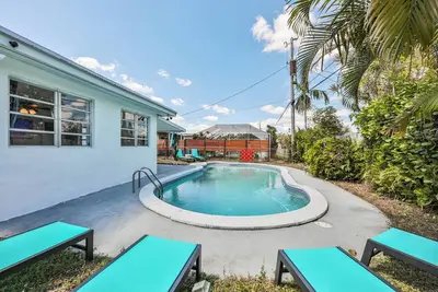 Image de Aventura Ives, Villa with  a pool
