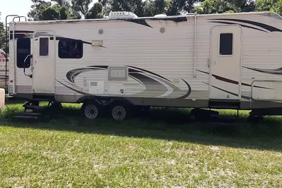 Image de Cozy 1-bedroom camper in nice High Springs with Ac