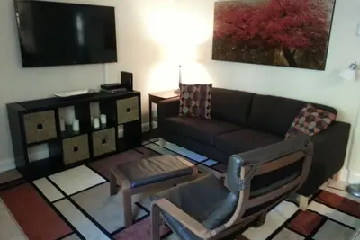 Image de Chic 2-bedroom apartment with WiFi, Ac in vibrant Miami
