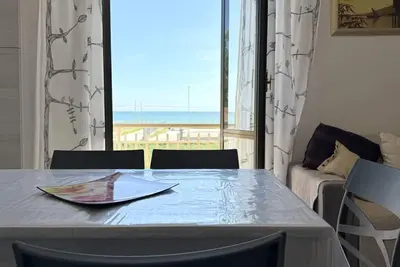 Image de Pp07 – Porto Potenza, Three-Room Apartment with Sea View and Air Conditioning