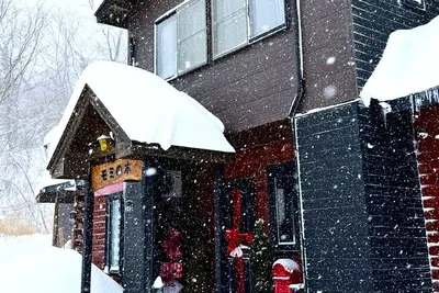 Image de Momi-no-Ki Lodge. Private lodge ideal for groups.