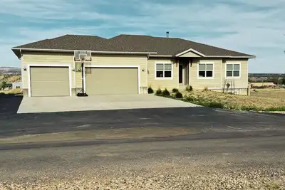 Image de Spacious 4-bedroom apartment in charming Tropic with WiFi, Ac