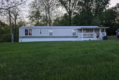 Image de Peaceful place in the country.