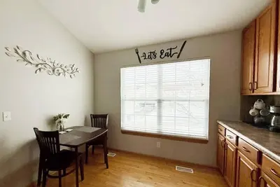 Image de Centrally located 3 bedroom Family Retreat in Omaha