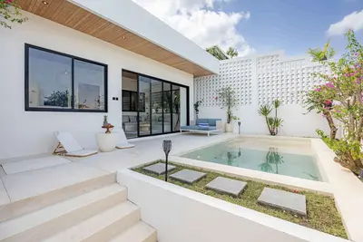 Image de Blue Enclosed Ac 1br Villa Next To Berawa With Calming Vibes