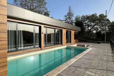 Image de 3-bedroom villa in charming Banstol with swimingpool, sauna, jacuzzi, Ac, WiFi