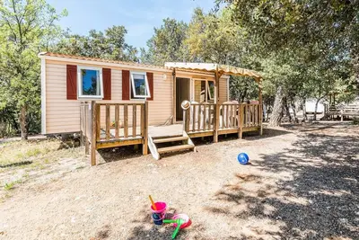 Image de Mobil-home | Classic | 3 Ch. | 6 pers. | Terrasse surélevée