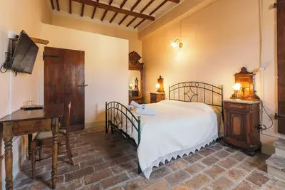 Image de Historic home in the center