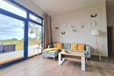 Image de Bella Vita vacation apartment in Trassenheide - sea views for the whole family
