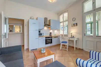 Image de Welcome to the \"Villa Frohsinn Apartment 7\" in Bansin on Usedom!