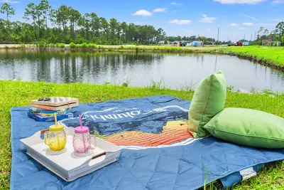 Image de Family waterfront retreat-Near golf Beach Barefoot