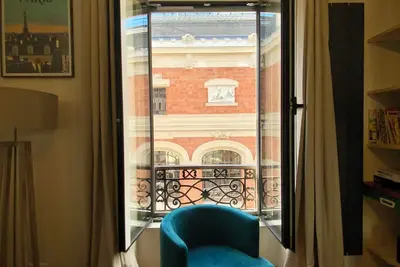 Image de Jardin des Plantes, appartement idealement situé dans le 5eme arrondissement.