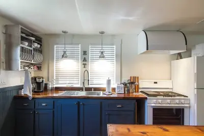 Image de Charming 2-bedroom cottage in Downtown Wellfleet