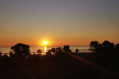 Image de Charming 2-bedroom apartment with WiFi, Ac in amazing Montesilvano